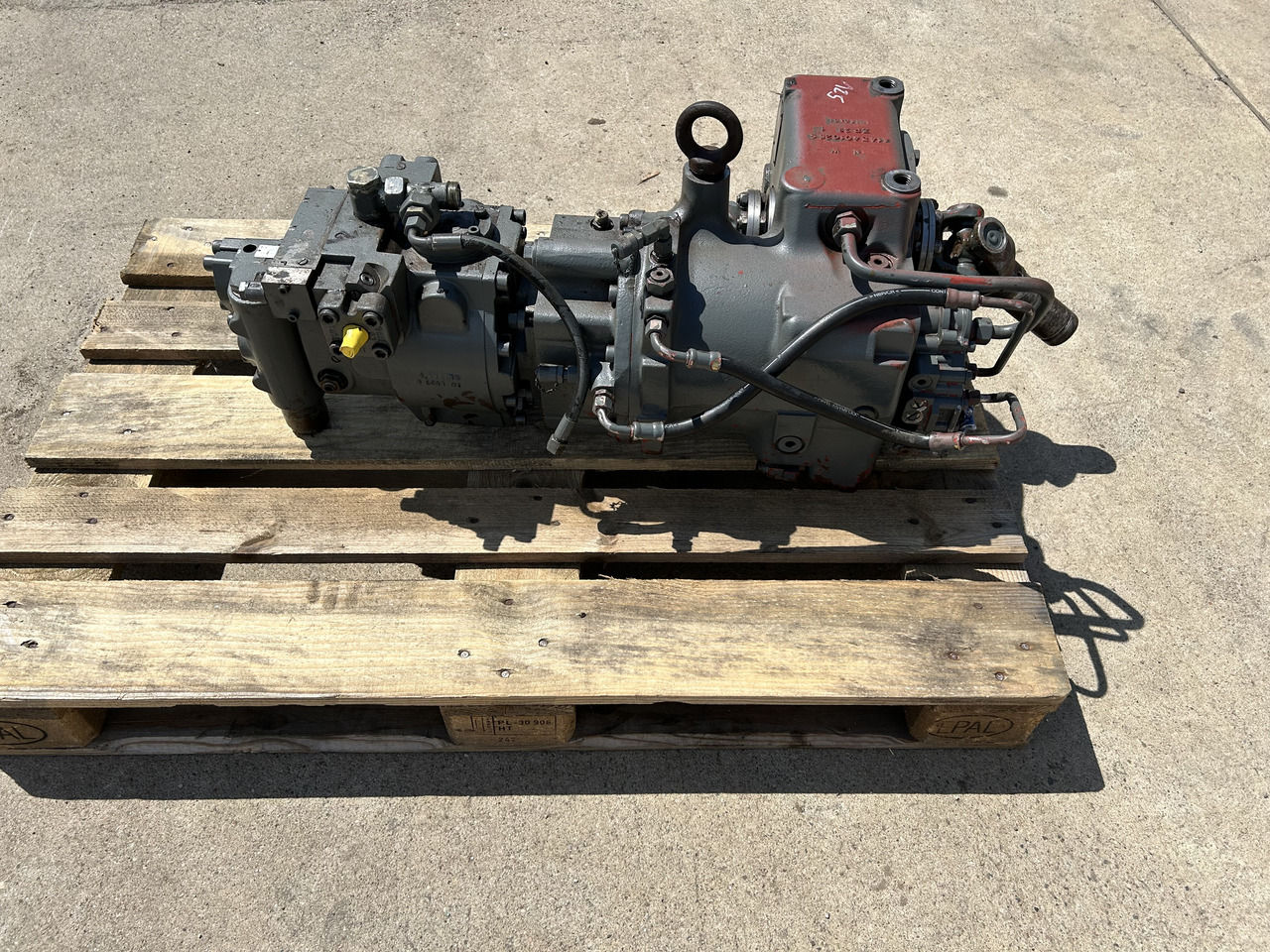 ZF 2HL 100, LIEBHERR 904B - Gearkasse for Gravemaskine: billede 3 ZF 2HL 100, LIEBHERR 904B - Gearkasse for Gravemaskine: billede 3