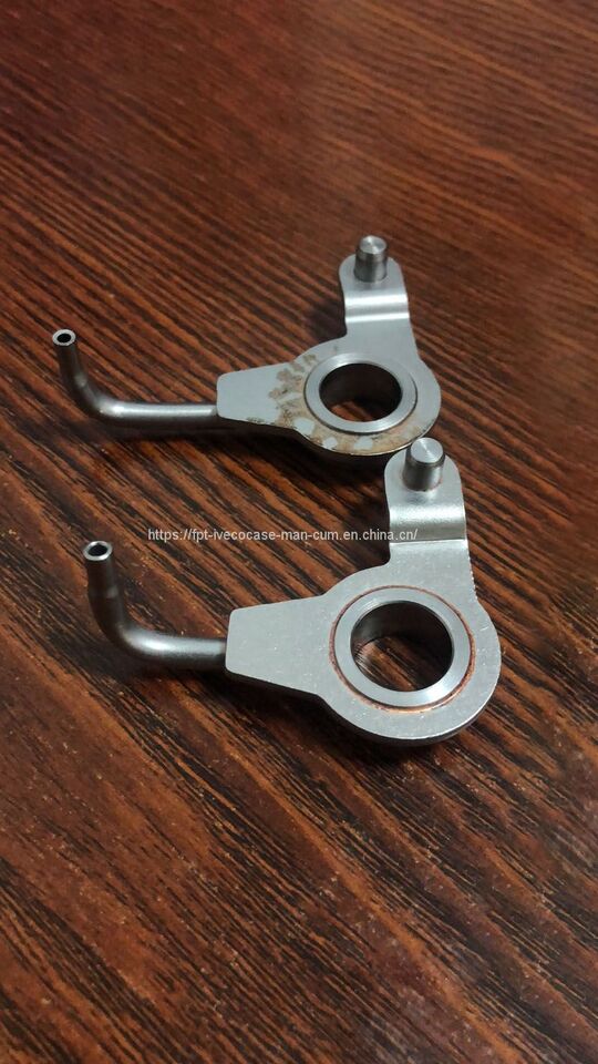 FPT IVECO CASE Cursor9Bus F2CFE612D*J231/F2CFE612A*J098 5802748674 OIL NOZZLE 504127000/504236099 - Motor og reservedele for Bus: billede 1 FPT IVECO CASE Cursor9Bus F2CFE612D*J231/F2CFE612A*J098 5802748674 OIL NOZZLE 504127000/504236099 - Motor og reservedele for Bus: billede 1