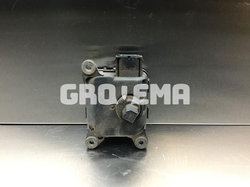 Liebherr A904C Li ,A900C Li ,A944C Li, A914C li ,A934C Li, A924R900C Li, R924 COMPACT ,R944C Li,R904C ,R914C ,R924 C, R954C ,R964B - Elektrisk system: billede 2 Liebherr A904C Li ,A900C Li ,A944C Li, A914C li ,A934C Li, A924R900C Li, R924 COMPACT ,R944C Li,R904C ,R914C ,R924 C, R954C ,R964B - Elektrisk system: billede 2