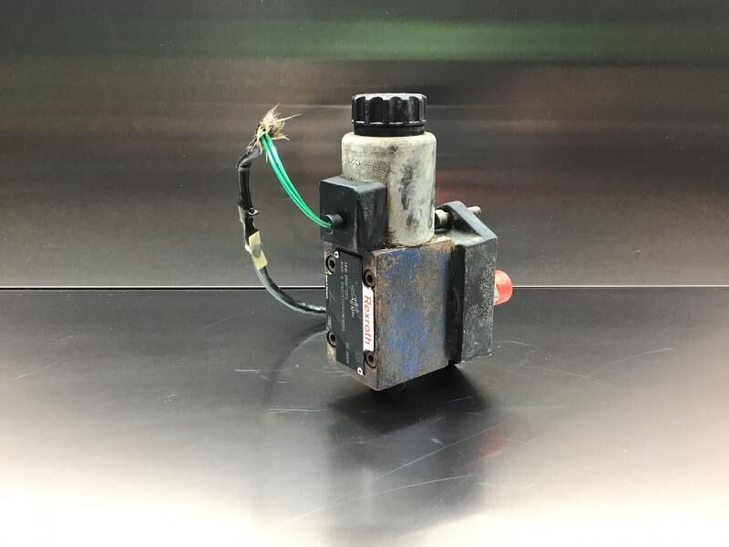 Liebherr A934B Li / R902 Li - Hydraulik: billede 2 Liebherr A934B Li / R902 Li - Hydraulik: billede 2