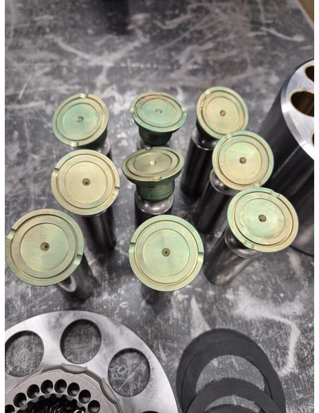 Liebherr A944C Li / A944B Li / R944C Li - Hydraulik: billede 4 Liebherr A944C Li / A944B Li / R944C Li - Hydraulik: billede 4