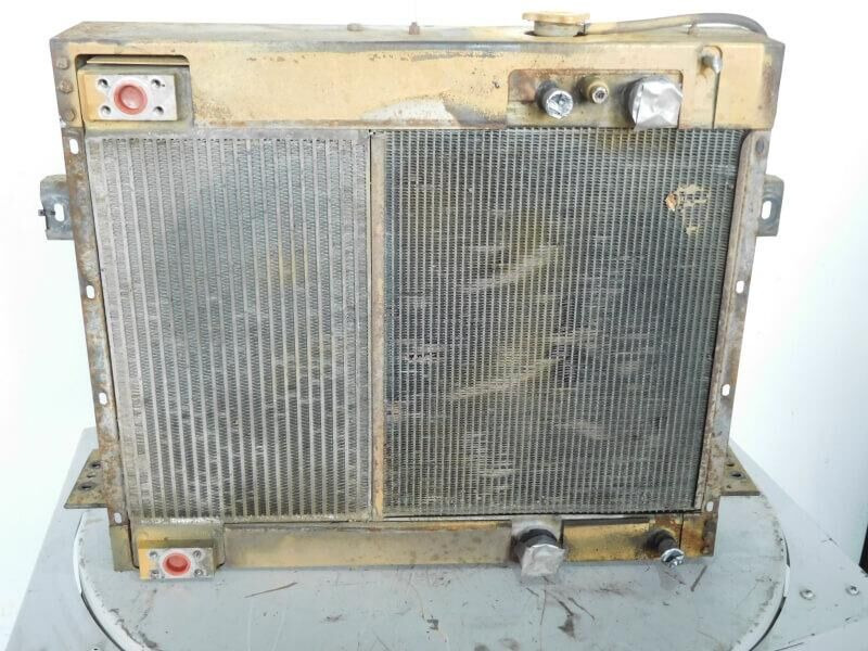 Liebherr Combined Radiator - Køler: billede 1 Liebherr Combined Radiator - Køler: billede 1