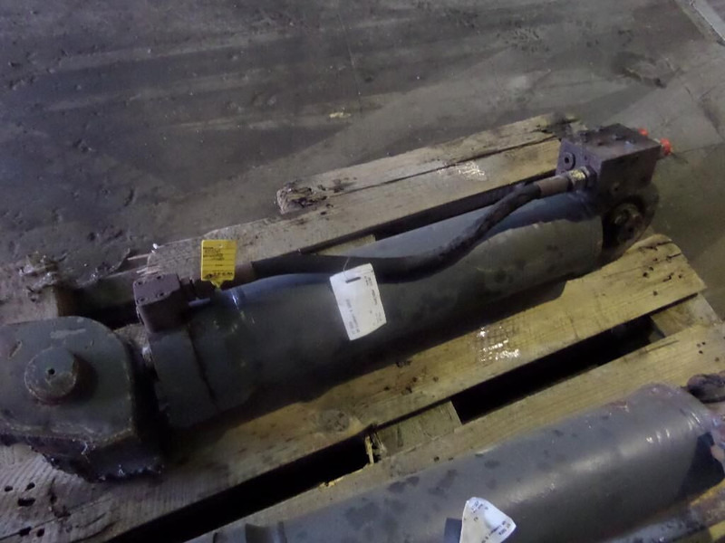 Liebherr Cylinder - Hydraulisk cylinder: billede 1 Liebherr Cylinder - Hydraulisk cylinder: billede 1
