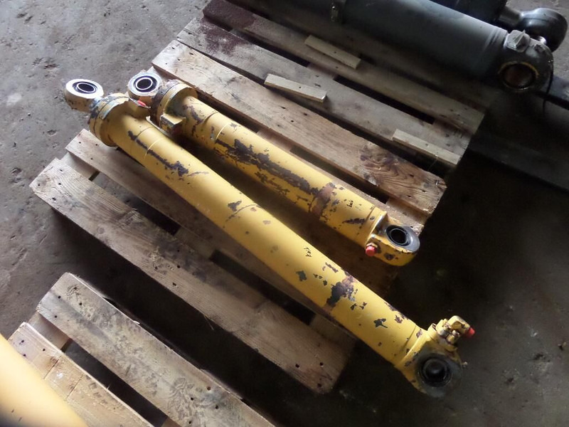 Liebherr Cylinder - Hydraulisk cylinder: billede 1 Liebherr Cylinder - Hydraulisk cylinder: billede 1