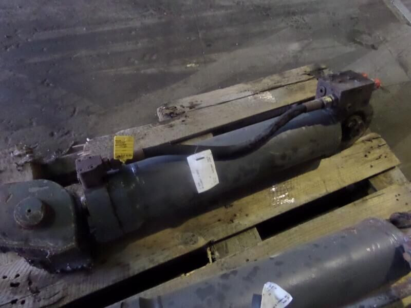 Liebherr Cylinder - Hydraulisk cylinder: billede 3 Liebherr Cylinder - Hydraulisk cylinder: billede 3