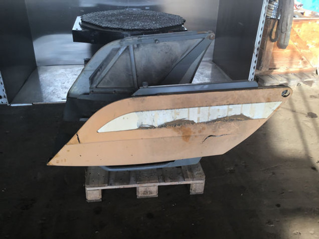 Liebherr Engine Hood - Motor og reservedele: billede 1 Liebherr Engine Hood - Motor og reservedele: billede 1