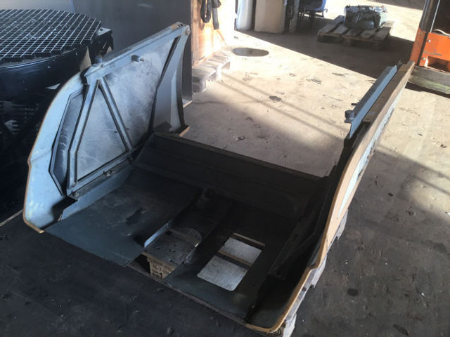 Liebherr Engine Hood - Motor og reservedele: billede 5 Liebherr Engine Hood - Motor og reservedele: billede 5