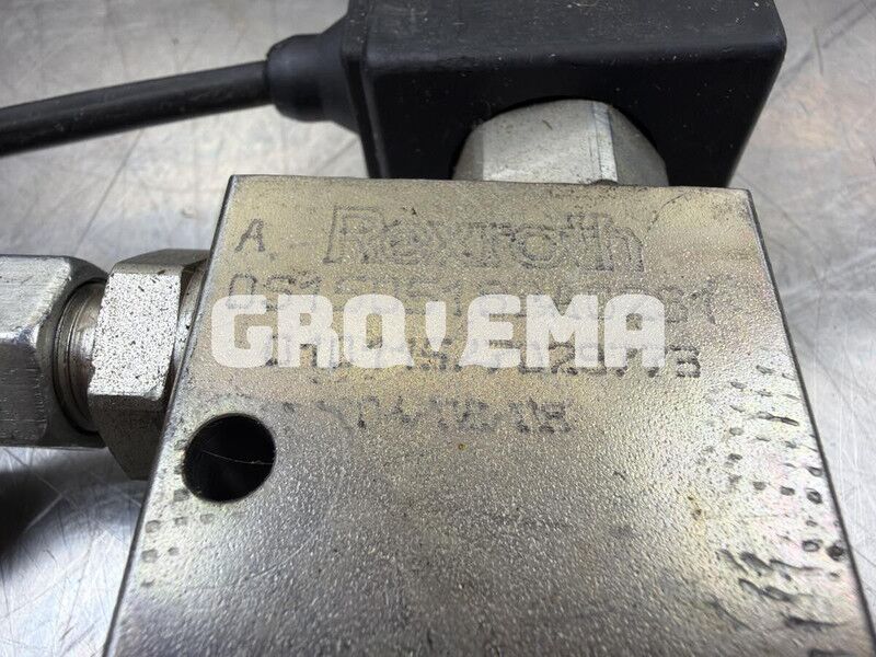 Liebherr R900 Li / R914B / R912 Li / R904 / A904C Li / A904 Li - Hydraulik: billede 4 Liebherr R900 Li / R914B / R912 Li / R904 / A904C Li / A904 Li - Hydraulik: billede 4