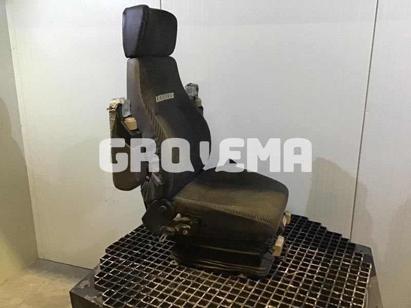 Liebherr R914STD / R914HDSL / R914B - Sæde: billede 2 Liebherr R914STD / R914HDSL / R914B - Sæde: billede 2