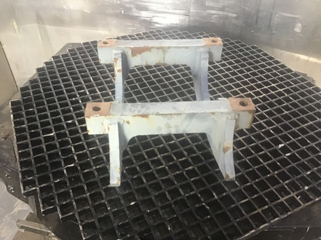 Liebherr R942 LI/R944/R944B/R944C Li/R952 Li/R954/R954B/R954C/R962 HD - Larvebånd: billede 3 Liebherr R942 LI/R944/R944B/R944C Li/R952 Li/R954/R954B/R954C/R962 HD - Larvebånd: billede 3