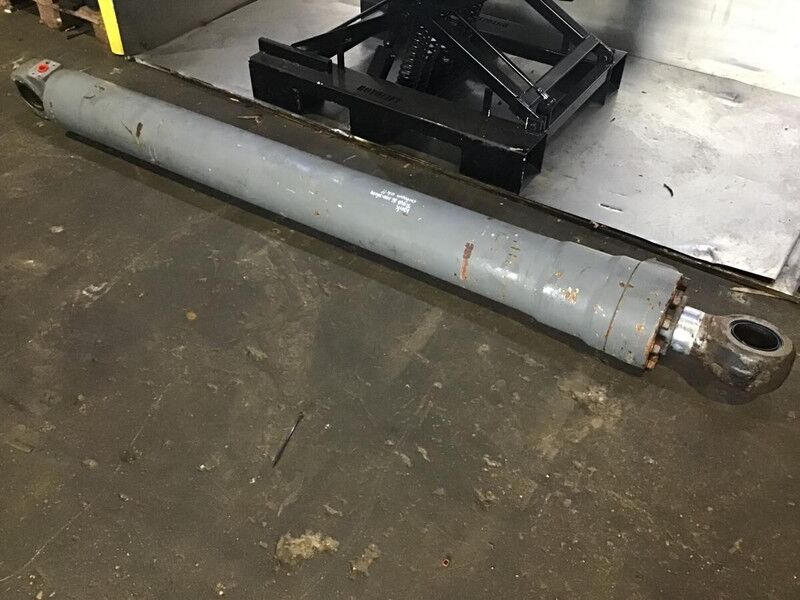 Liebherr R946 LC / R950LC / R946 - Hydraulisk cylinder: billede 1 Liebherr R946 LC / R950LC / R946 - Hydraulisk cylinder: billede 1