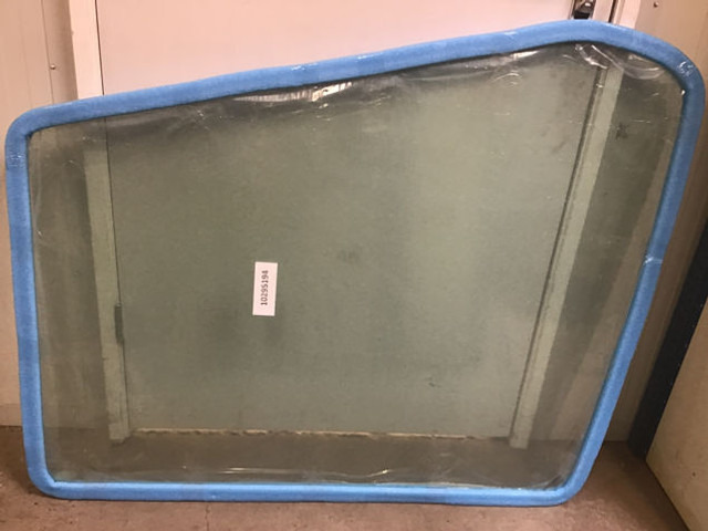 Liebherr Window Glass - Vindue og reservedele: billede 2 Liebherr Window Glass - Vindue og reservedele: billede 2