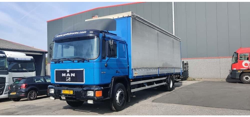MAN 18.272 Erhel Hydris Lift + Dakspoiler - Lastbil med presenning: billede 1 MAN 18.272 Erhel Hydris Lift + Dakspoiler - Lastbil med presenning: billede 1