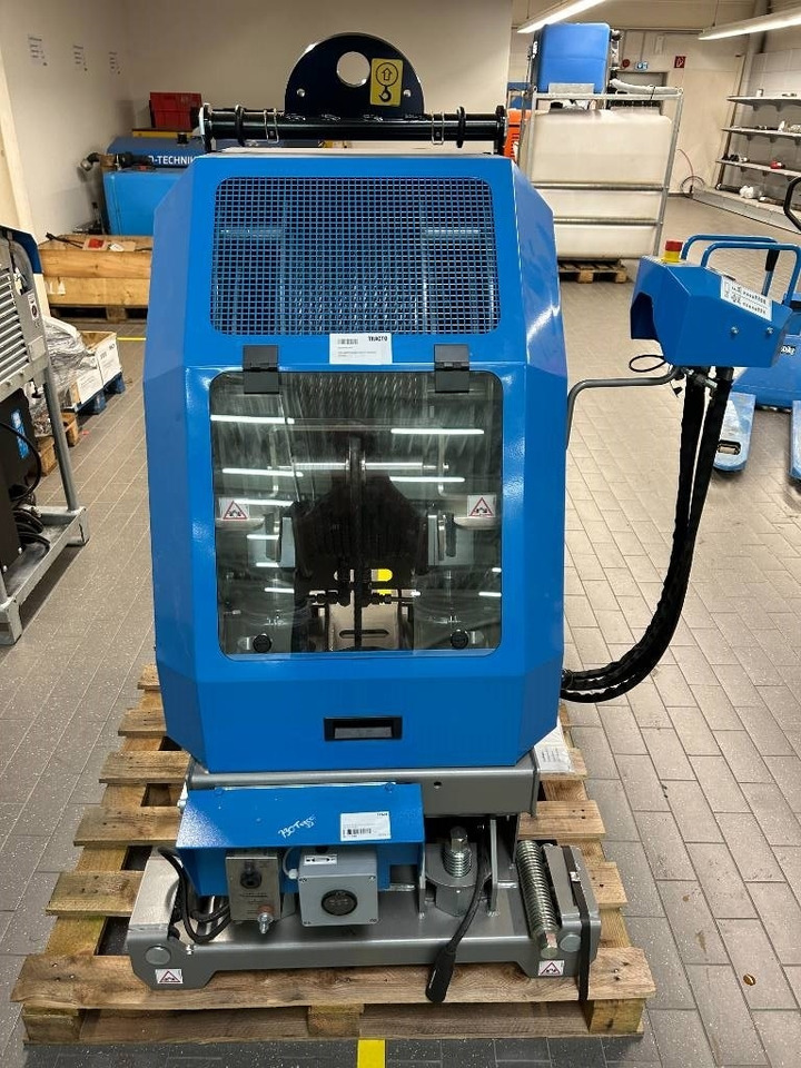 Tracto GRUNDOTUGGER 250 - Udstyr for Entreprenørmaskin: billede 3 Tracto GRUNDOTUGGER 250 - Udstyr for Entreprenørmaskin: billede 3