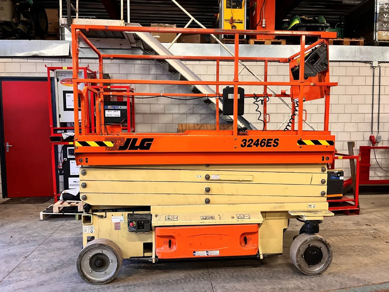 JLG 3246ES - Sakselift: billede 1 JLG 3246ES - Sakselift: billede 1