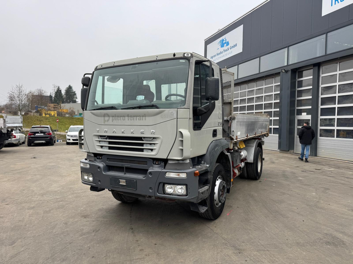 IVECO 270 4x2 Kipper - Tipvogn lastbil: billede 2 IVECO 270 4x2 Kipper - Tipvogn lastbil: billede 2