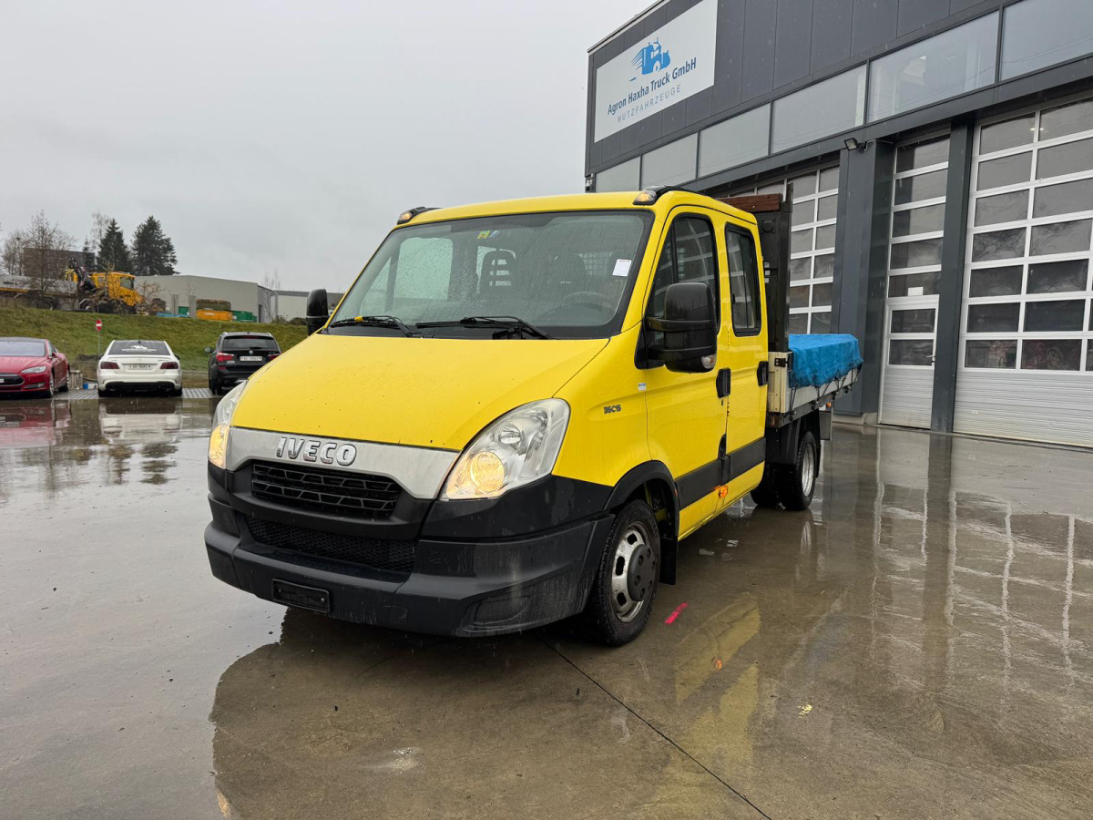 IVECO Daily 35C15 4x2 - Ladbil, Mandskabsbil: billede 1 IVECO Daily 35C15 4x2 - Ladbil, Mandskabsbil: billede 1