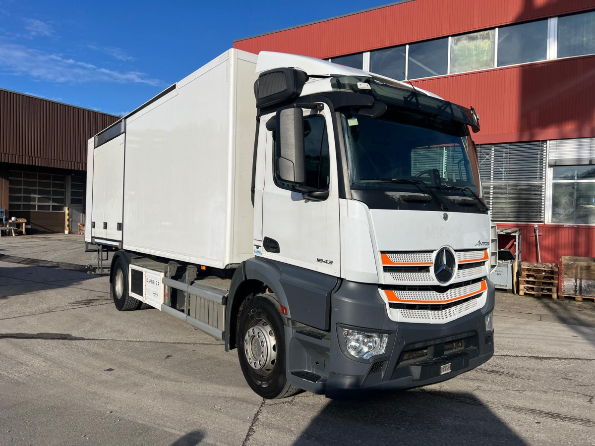 MERCEDES 4x Antos 1843 4x2 Kühler - Kølevogn lastbil: billede 3 MERCEDES 4x Antos 1843 4x2 Kühler - Kølevogn lastbil: billede 3