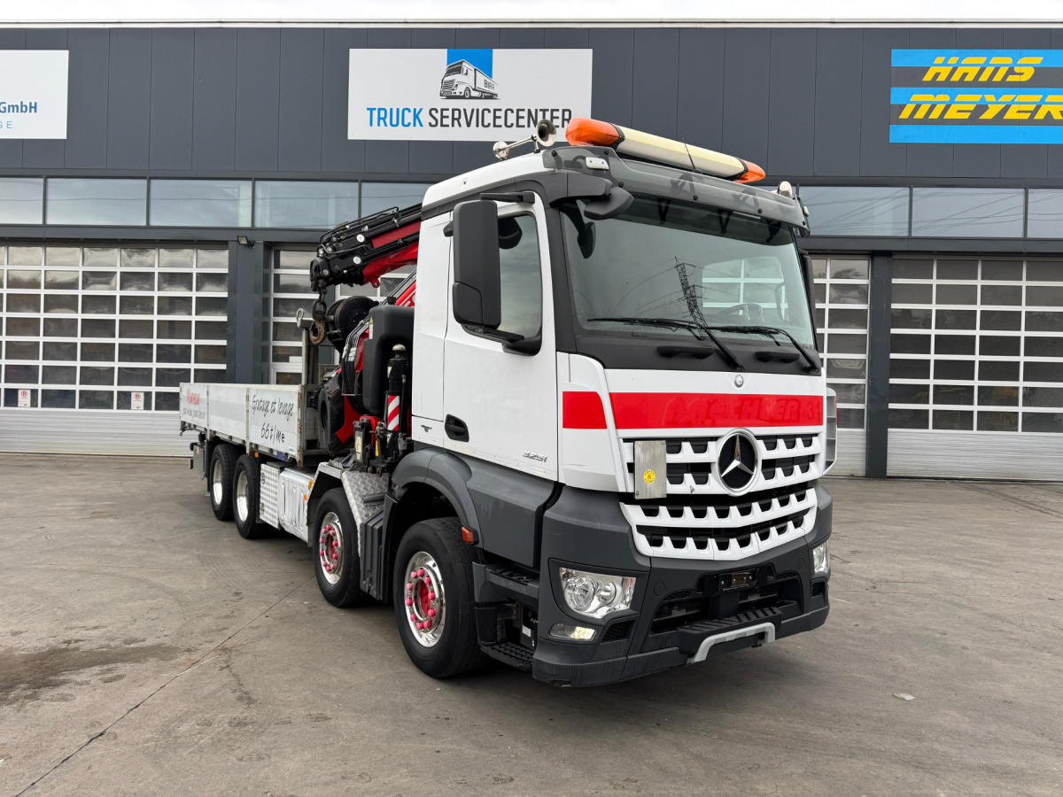 MERCEDES Arocs 3251 8x4 Fassi 660 6-6 - Lastbil med kran: billede 4 MERCEDES Arocs 3251 8x4 Fassi 660 6-6 - Lastbil med kran: billede 4