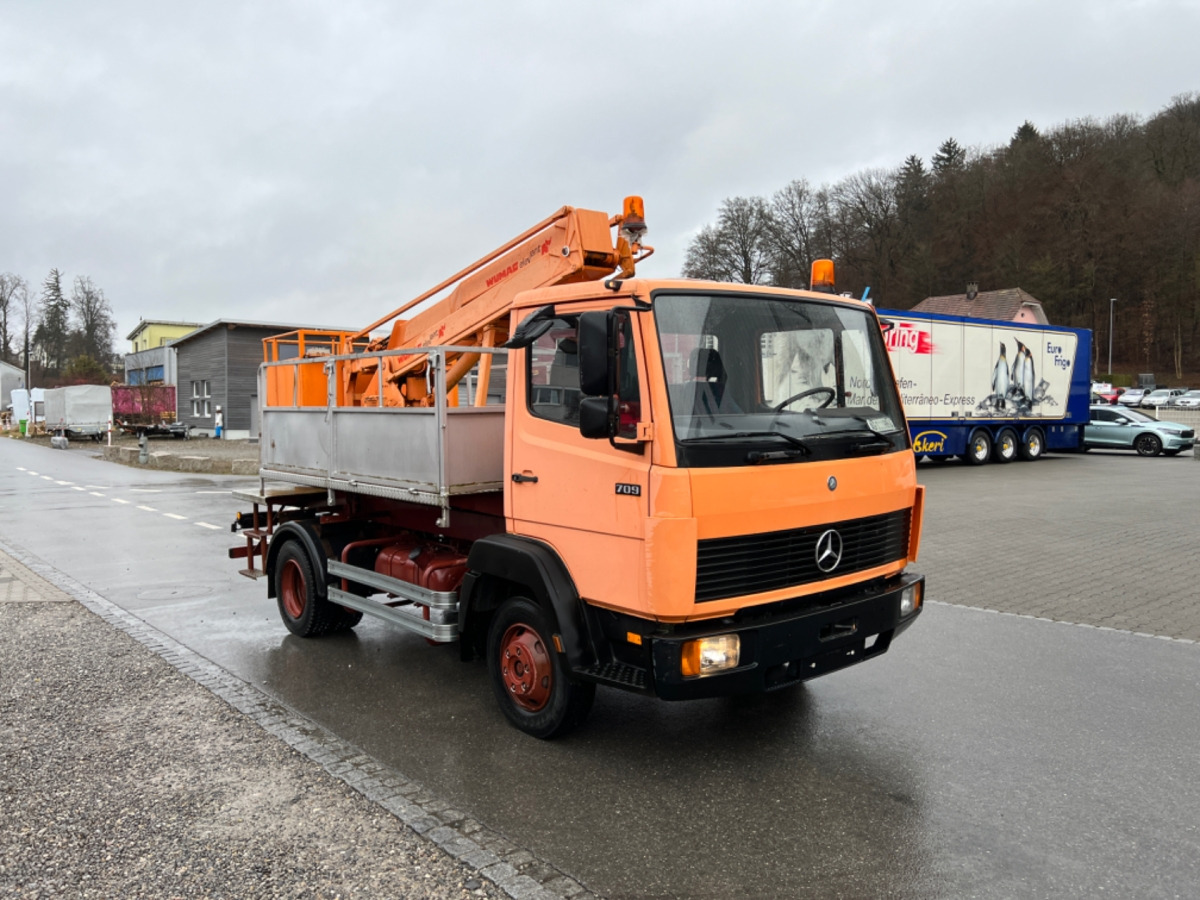 MERCEDES 709 WUMAG GELENKSTEIGER 14M - Utility/ Speciel maskine: billede 2 MERCEDES 709 WUMAG GELENKSTEIGER 14M - Utility/ Speciel maskine: billede 2