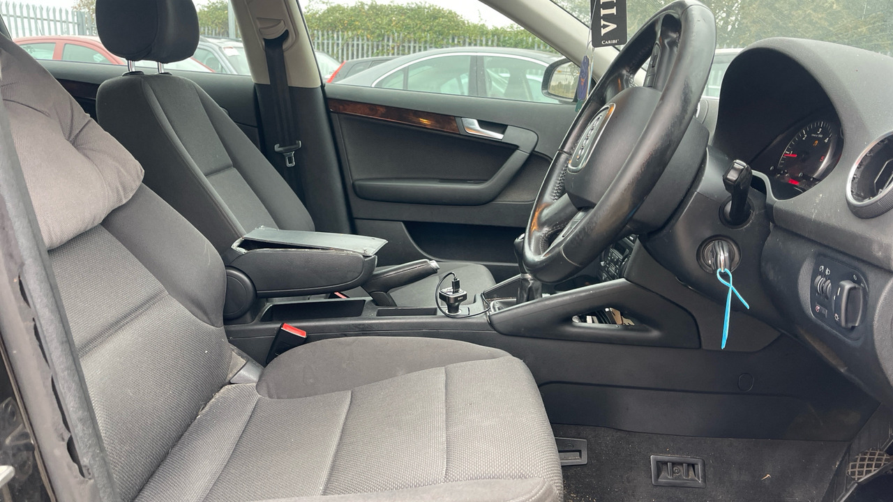 AUDI A3 1.9 TDI - Hatchback: billede 5 AUDI A3 1.9 TDI - Hatchback: billede 5