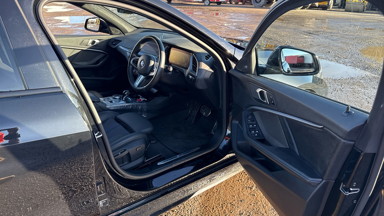 BMW 1 SERIES 118i M Sport - Hatchback: billede 5 BMW 1 SERIES 118i M Sport - Hatchback: billede 5