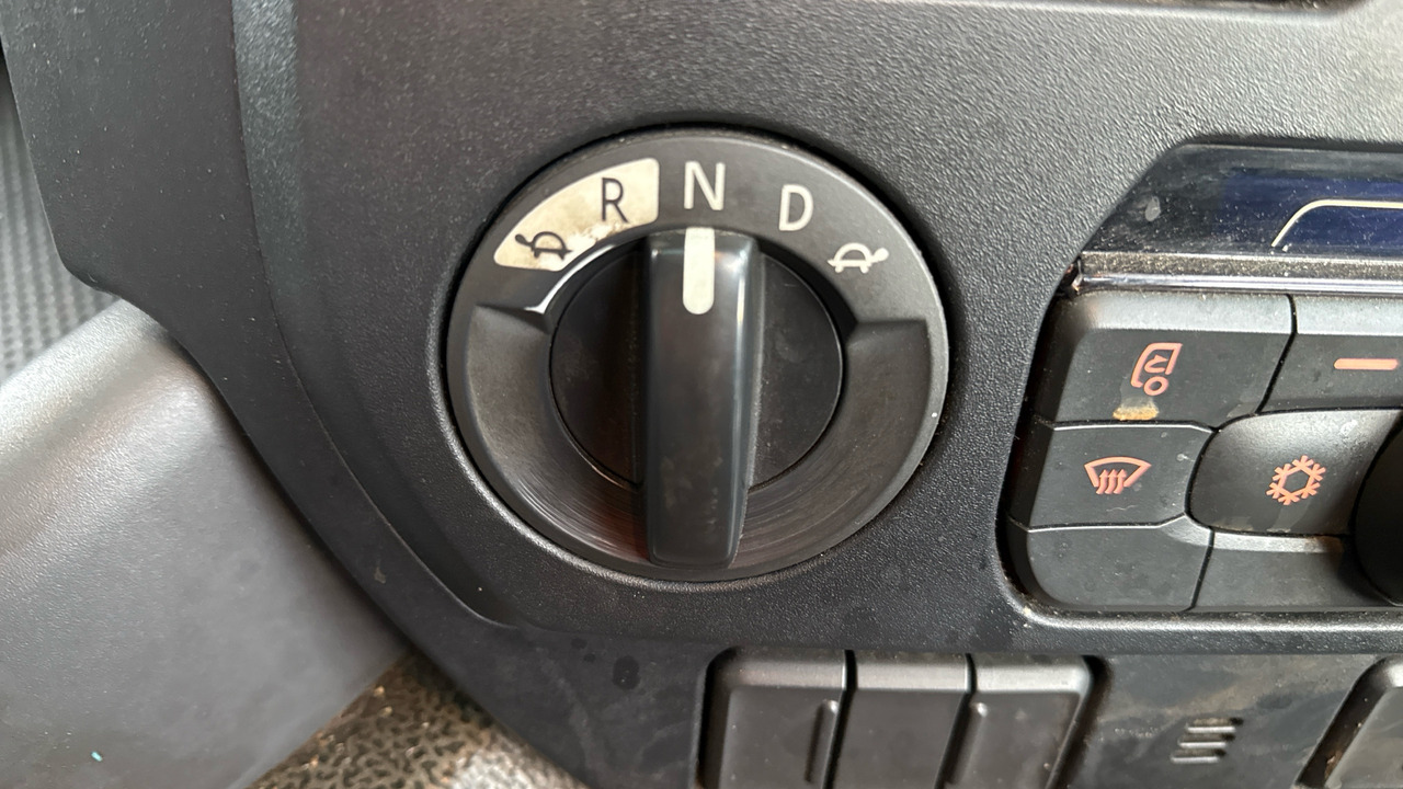 Lastbil med lad DAF CF 230: billede 10