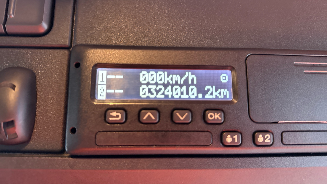 Lastbil med lad DAF CF 230: billede 9