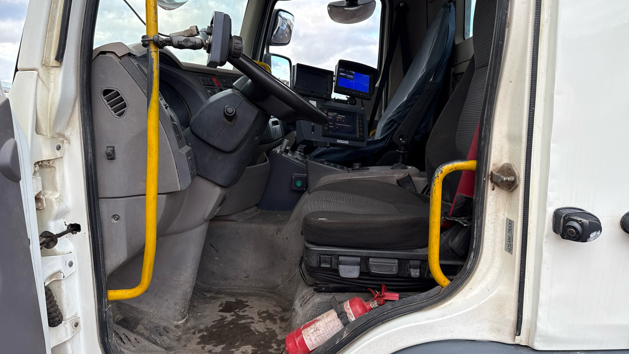 DAF LF 220 - Fejebil: billede 5 DAF LF 220 - Fejebil: billede 5