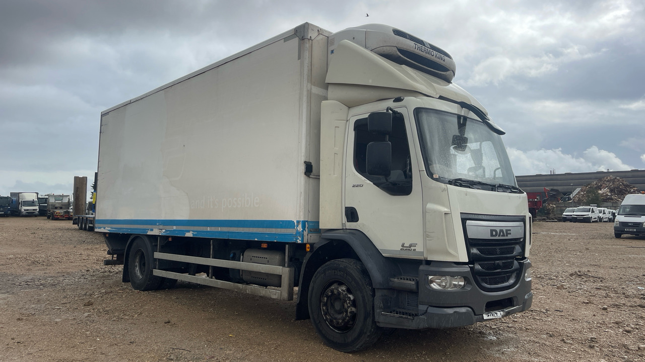 DAF LF 220 - Kølevogn lastbil: billede 1 DAF LF 220 - Kølevogn lastbil: billede 1