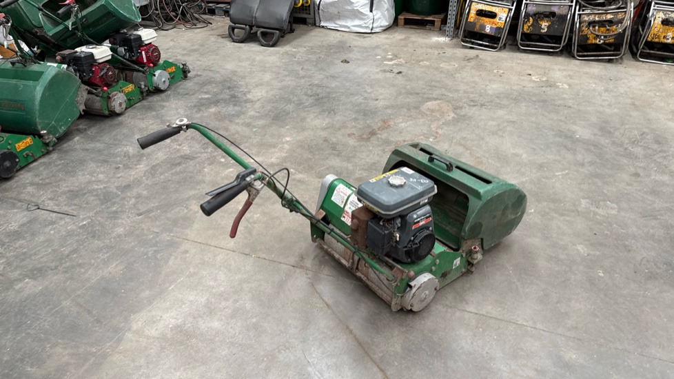 DENNIS FT510 PEDESTRIAN CYLINDER MOWER WITH 5K UNIT & GRASS BOX - Plæneklipper: billede 3 DENNIS FT510 PEDESTRIAN CYLINDER MOWER WITH 5K UNIT & GRASS BOX - Plæneklipper: billede 3