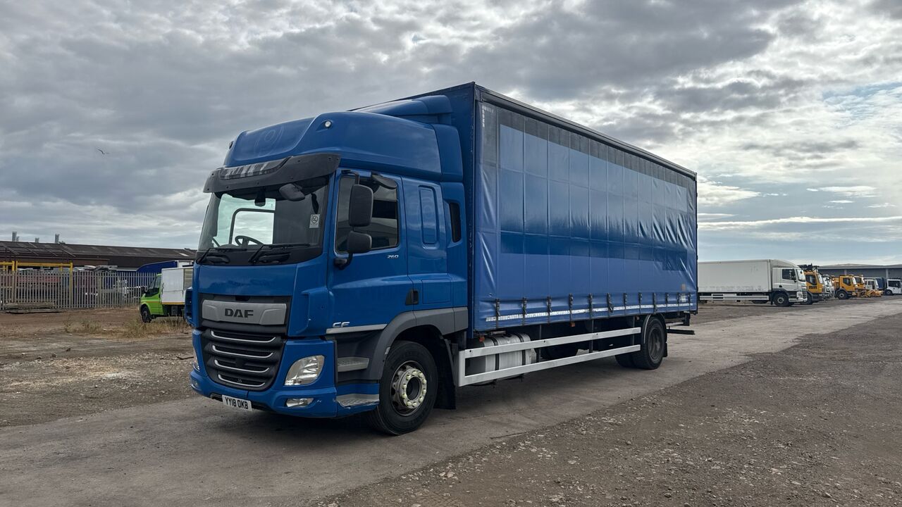 Daf CF 260 - Lastbil med presenning: billede 2 Daf CF 260 - Lastbil med presenning: billede 2