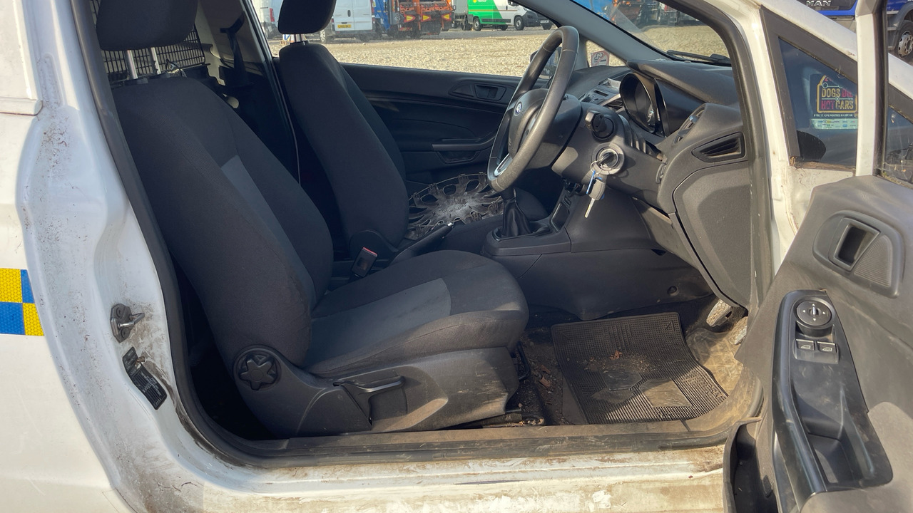 FORD FIESTA 1.5 TDCI - Bil: billede 5 FORD FIESTA 1.5 TDCI - Bil: billede 5