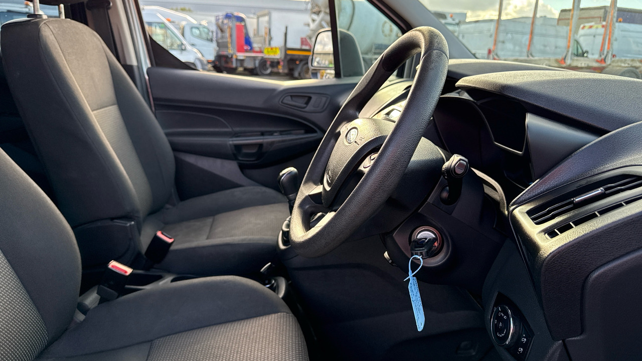 FORD GRAND TOURNEO CONNECT 1.5 TDCI - Bil: billede 5 FORD GRAND TOURNEO CONNECT 1.5 TDCI - Bil: billede 5