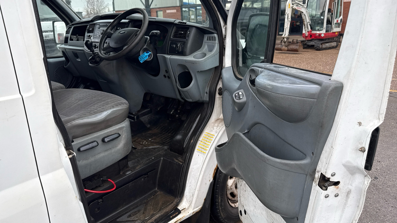 FORD TRANSIT 125 T350 - Varevogn: billede 5 FORD TRANSIT 125 T350 - Varevogn: billede 5