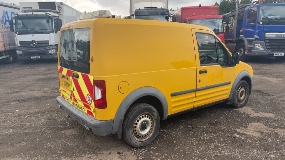 FORD TRANSIT CONNECT T200 1.8 TDCI 75PS - Små varebil: billede 4 FORD TRANSIT CONNECT T200 1.8 TDCI 75PS - Små varebil: billede 4