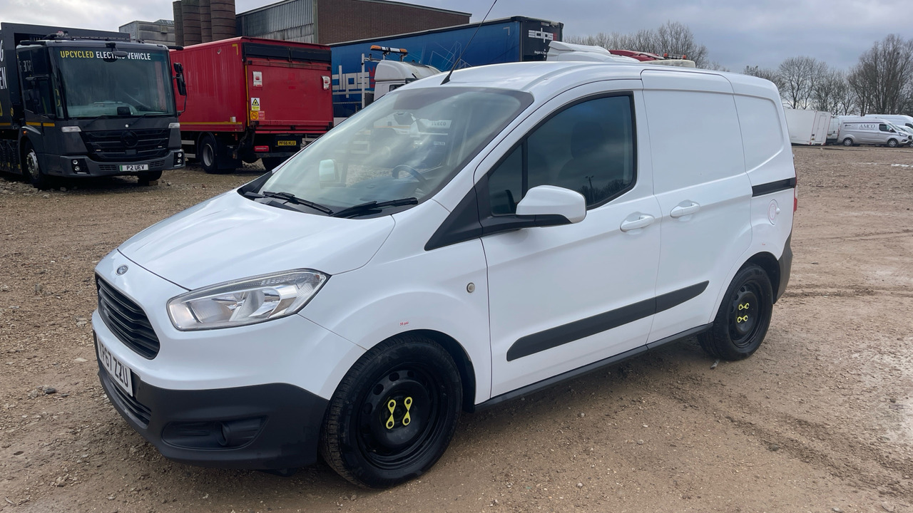 FORD TRANSIT COURIER 1.5 TDCI 95PS - Små varebil: billede 2 FORD TRANSIT COURIER 1.5 TDCI 95PS - Små varebil: billede 2