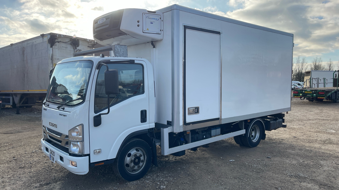 ISUZU N75 150 - Kølevogn lastbil: billede 2 ISUZU N75 150 - Kølevogn lastbil: billede 2