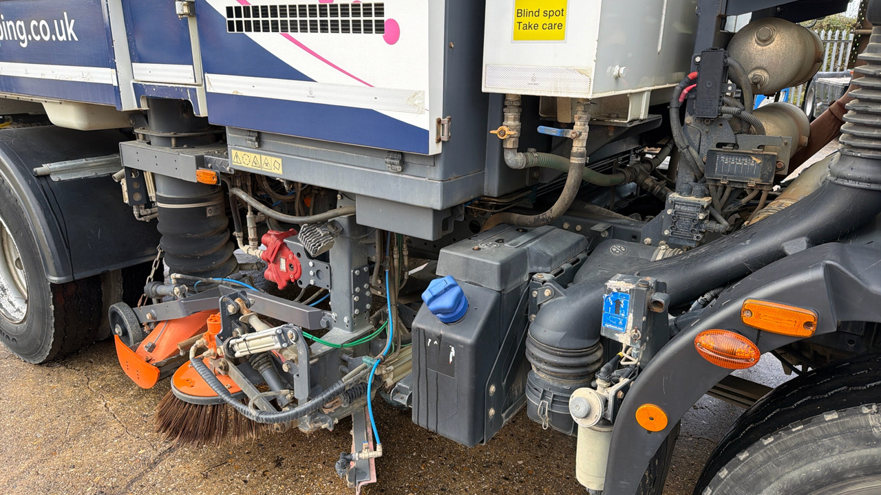 Fejebil IVECO EUROCARGO 150-250: billede 17 Fejebil IVECO EUROCARGO 150-250: billede 17