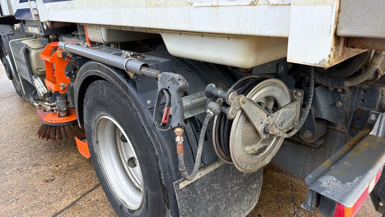 Fejebil IVECO EUROCARGO 150-250: billede 14 Fejebil IVECO EUROCARGO 150-250: billede 14