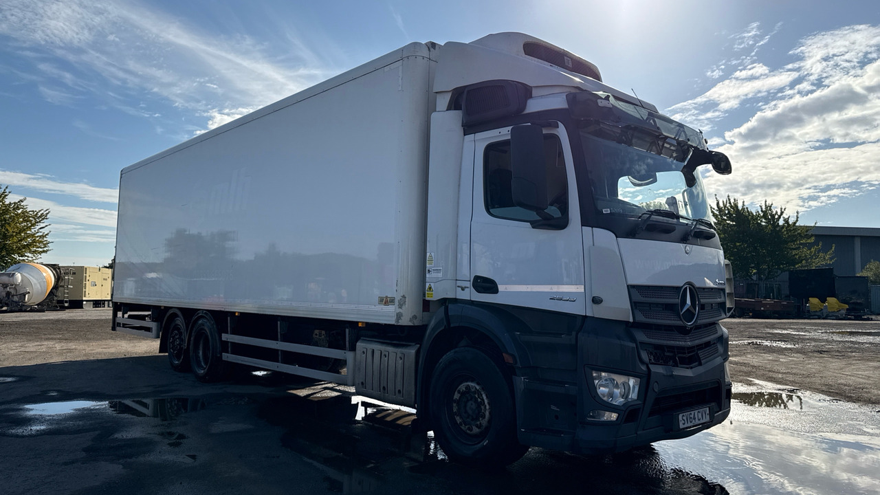 MERCEDES-BENZ ANTOS 2533 - Kølevogn lastbil: billede 1 MERCEDES-BENZ ANTOS 2533 - Kølevogn lastbil: billede 1