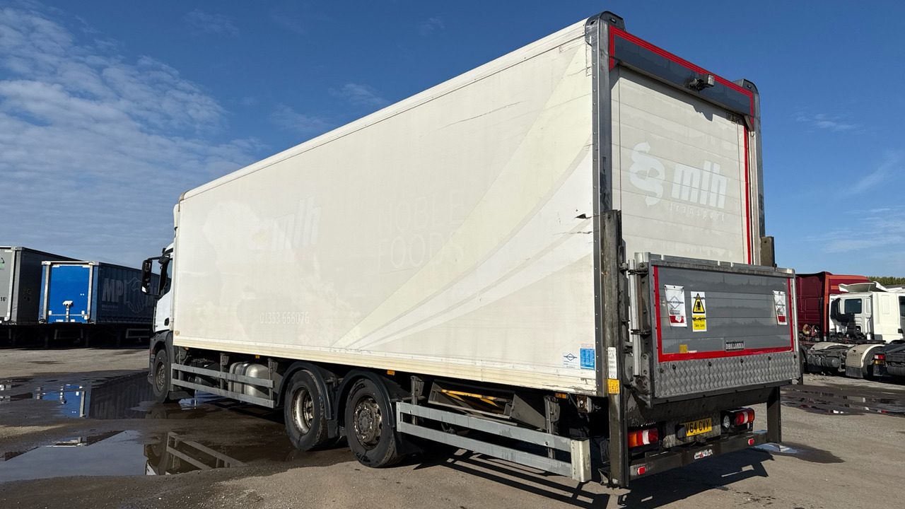 MERCEDES-BENZ ANTOS 2533 - Kølevogn lastbil: billede 3 MERCEDES-BENZ ANTOS 2533 - Kølevogn lastbil: billede 3