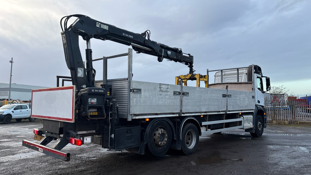 MERCEDES-BENZ AROCS 2532 - Lastbil med lad, Lastbil med kran: billede 4 MERCEDES-BENZ AROCS 2532 - Lastbil med lad, Lastbil med kran: billede 4