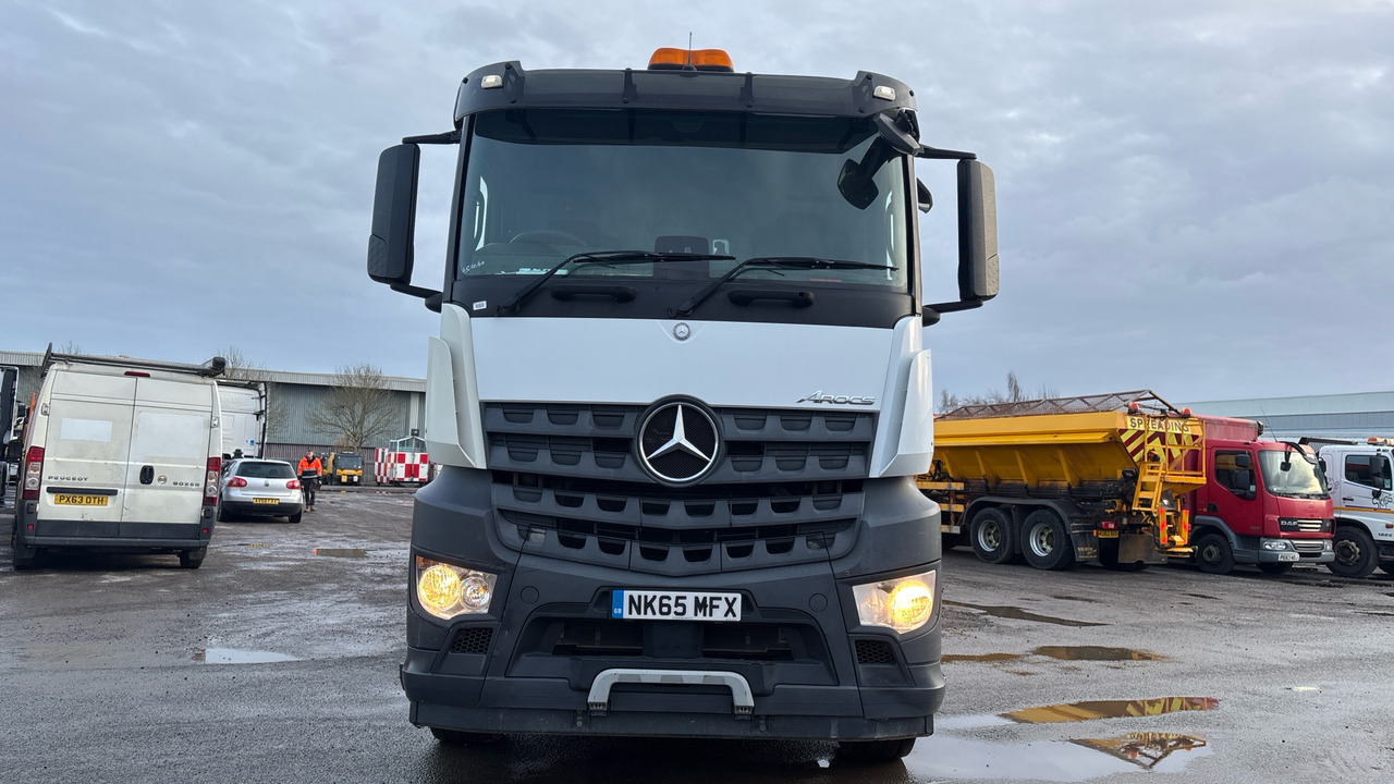 MERCEDES-BENZ AROCS 2532 - Lastbil med lad, Lastbil med kran: billede 5 MERCEDES-BENZ AROCS 2532 - Lastbil med lad, Lastbil med kran: billede 5