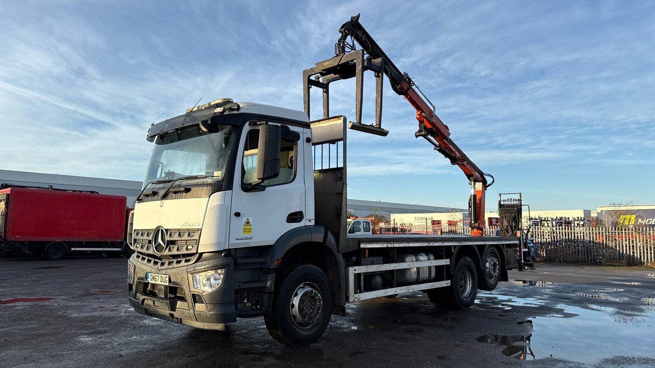 MERCEDES-BENZ AROCS 2535 - Lastbil med lad, Lastbil med kran: billede 2 MERCEDES-BENZ AROCS 2535 - Lastbil med lad, Lastbil med kran: billede 2