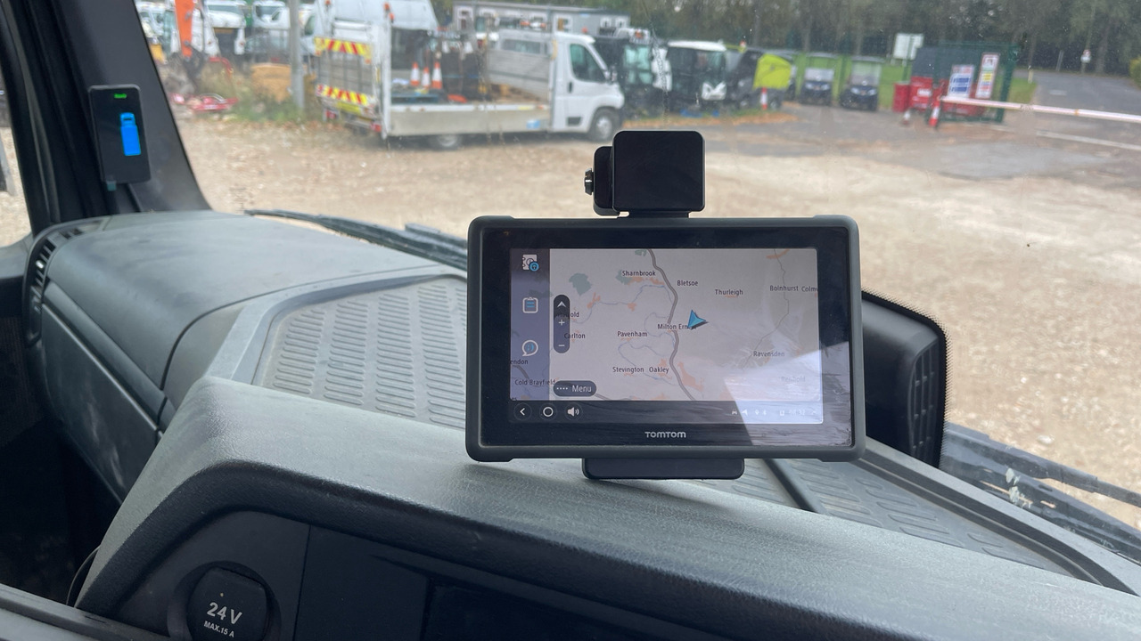 Tipvogn lastbil, Lastbil med kran MERCEDES-BENZ AROCS: billede 15