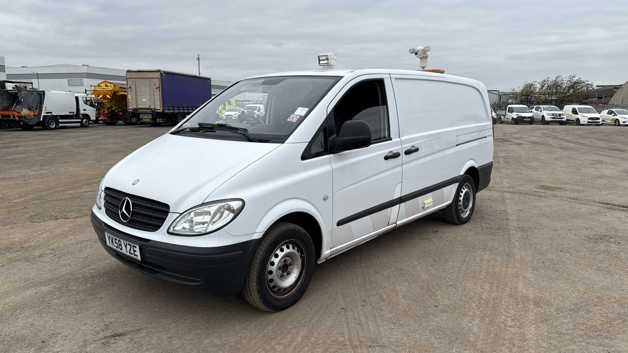 MERCEDES-BENZ VITO 111 CDI - Små varebil: billede 2 MERCEDES-BENZ VITO 111 CDI - Små varebil: billede 2