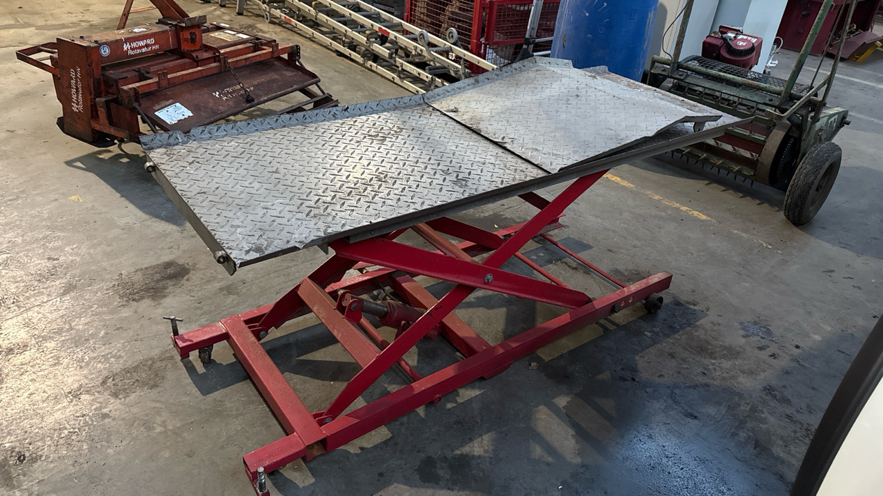 MOTORBIKE LIFT - Bygningsudstyr: billede 3 MOTORBIKE LIFT - Bygningsudstyr: billede 3