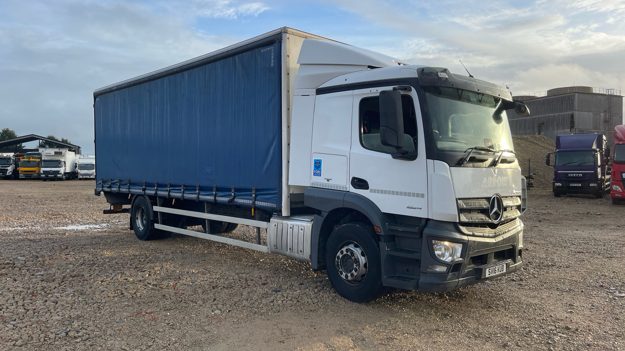 Mercedes-Benz Actros 1824 - Lastbil med presenning: billede 1 Mercedes-Benz Actros 1824 - Lastbil med presenning: billede 1