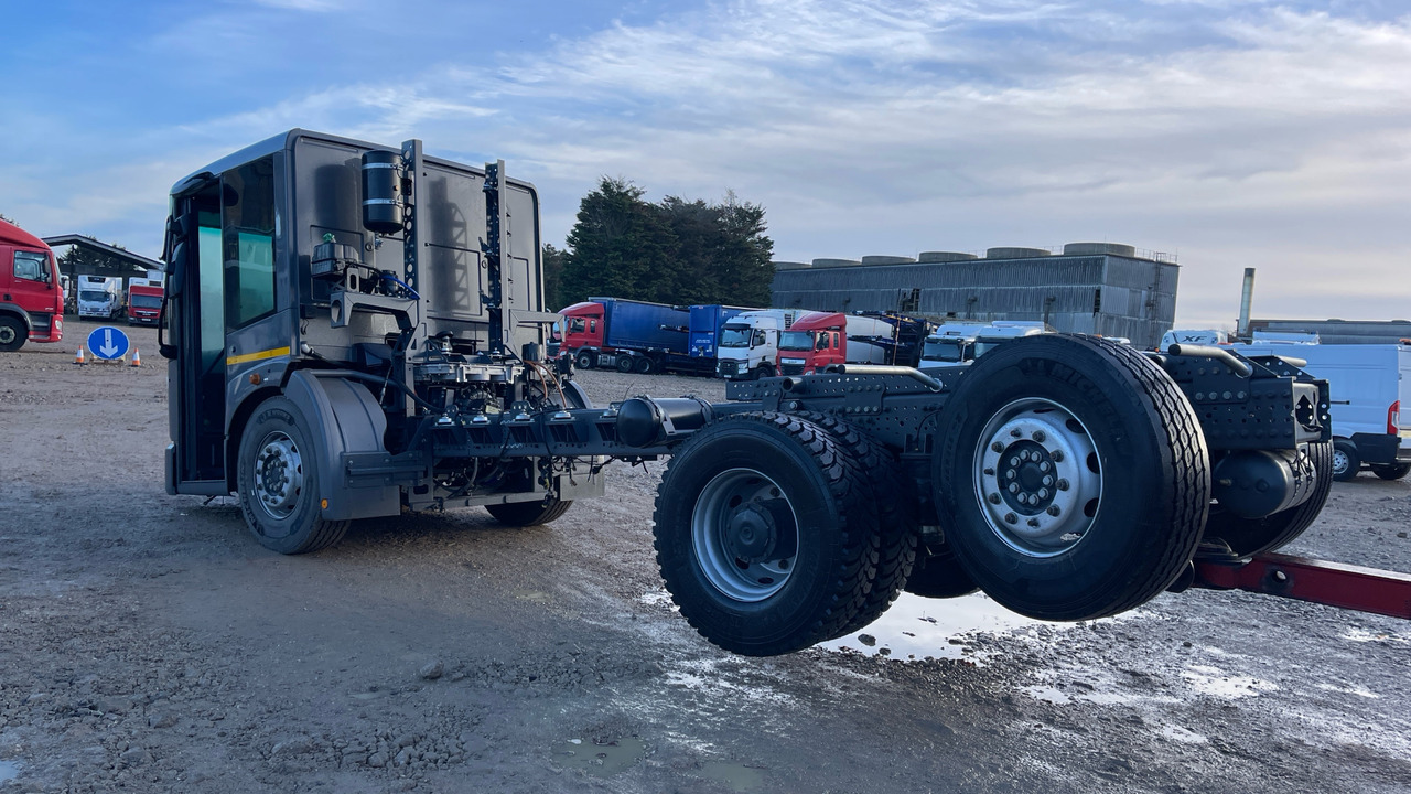 Mercedes-Benz Econic - Lastbil chassis, El-lastbil: billede 4 Mercedes-Benz Econic - Lastbil chassis, El-lastbil: billede 4